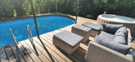 Terrasse en bois avec piscine hors sol