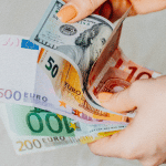Les taux d'intérêts des prêts express : une analyse comparative