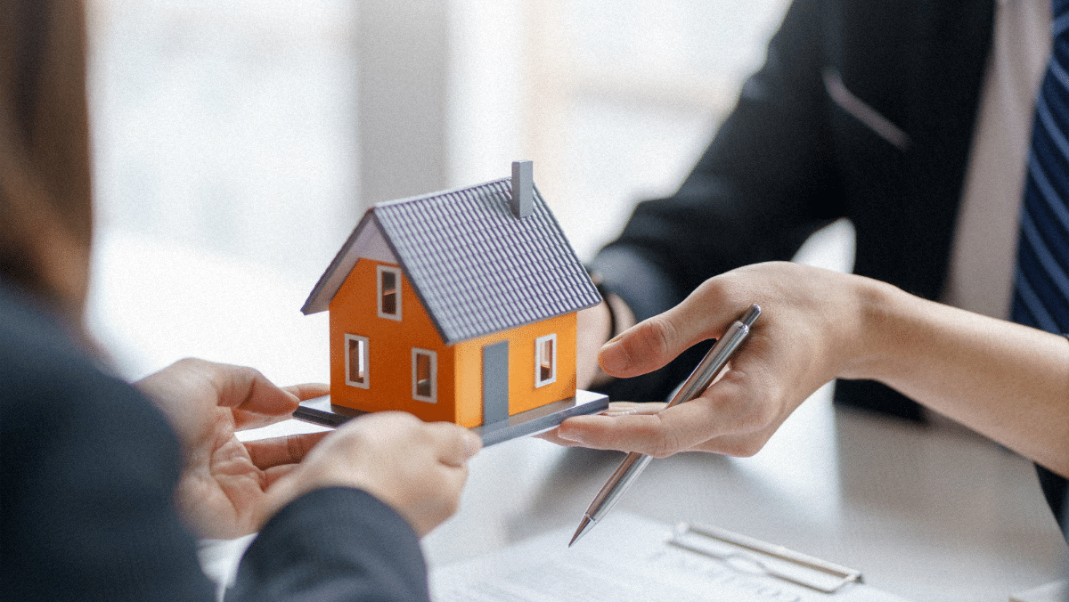 Quels sont les frais généralement facturés par une agence immobilière à Nice ?