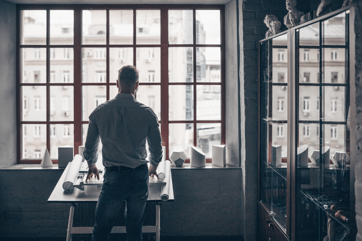 Comment la menuiserie sur mesure valorise-t-elle votre bien immobilier ?